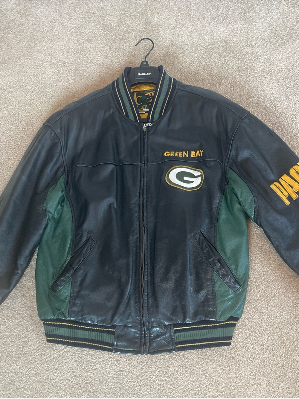 VINTAGE Carl Banks Green Bay Packers Men's Small Black & Green Leather Jacket